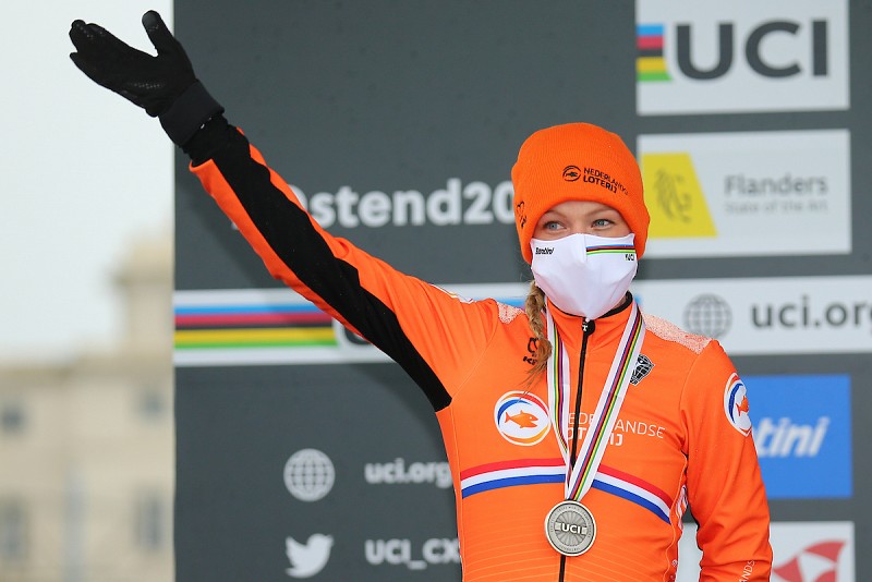 Tweede WK-zilver voor Annemarie Worst, Inge van der Heijden valt naast podium